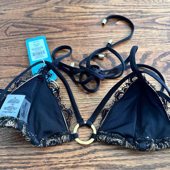 NWT Beach Bunny Black Lace Bikini Top - Picture 2 of 6